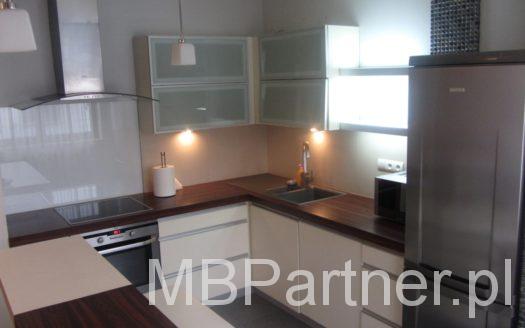 Wola Justowska – atrakcyjny i funkcjonalny apartament z garażem.