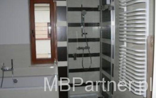 Wola Justowska – atrakcyjny i funkcjonalny apartament z garażem.