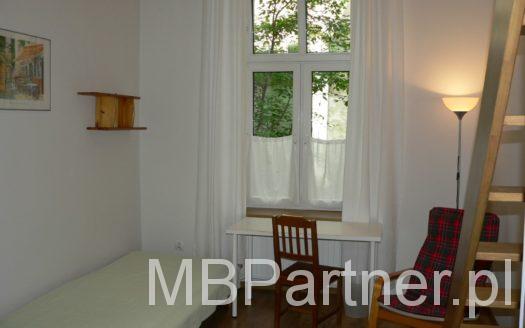 Miodowa ! atrakcyjne, funkcjonalne, wyremontowane, wyposażone.