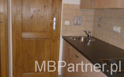 Miodowa ! atrakcyjne, funkcjonalne, wyremontowane, wyposażone.