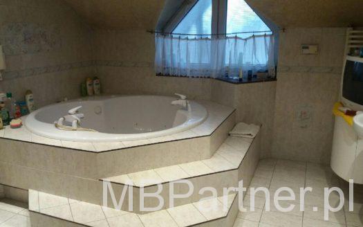 Luksusowy dom – rejon krakowskich Toń i Zielonek- cisza, mnóstwo zieleni.